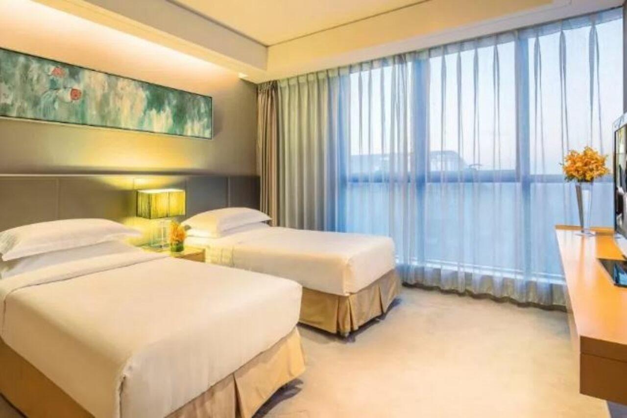 Ascott Raffles City Beijing Apartment Bagian luar foto