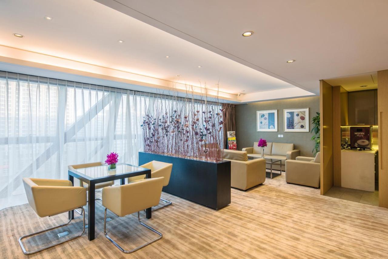 Ascott Raffles City Beijing Bagian luar foto